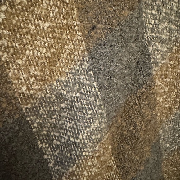 Women’s Poncho Cowl neck Charcoal Soft Gray Tan One Size Fringe detail - Picture 3 of 3